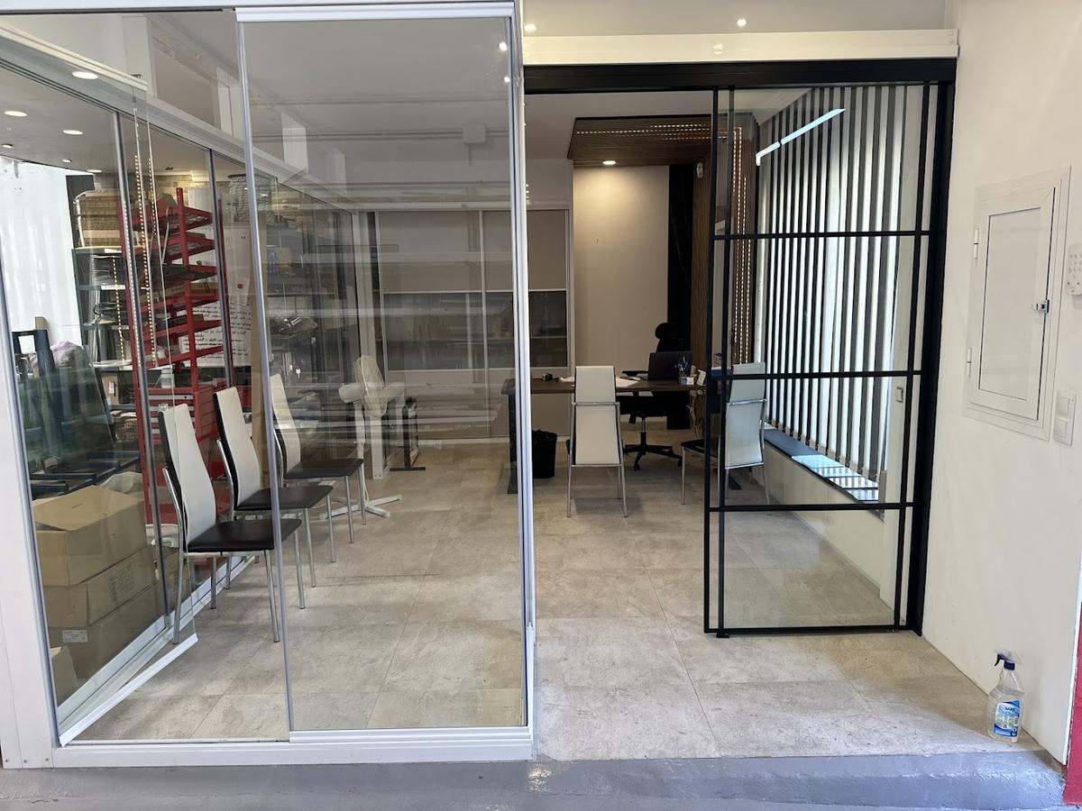 Alex Glass Solutions