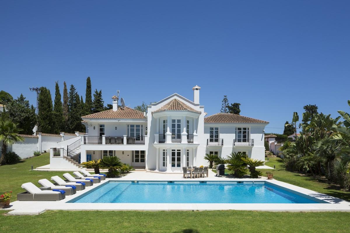 Vealys Holidays Marbella