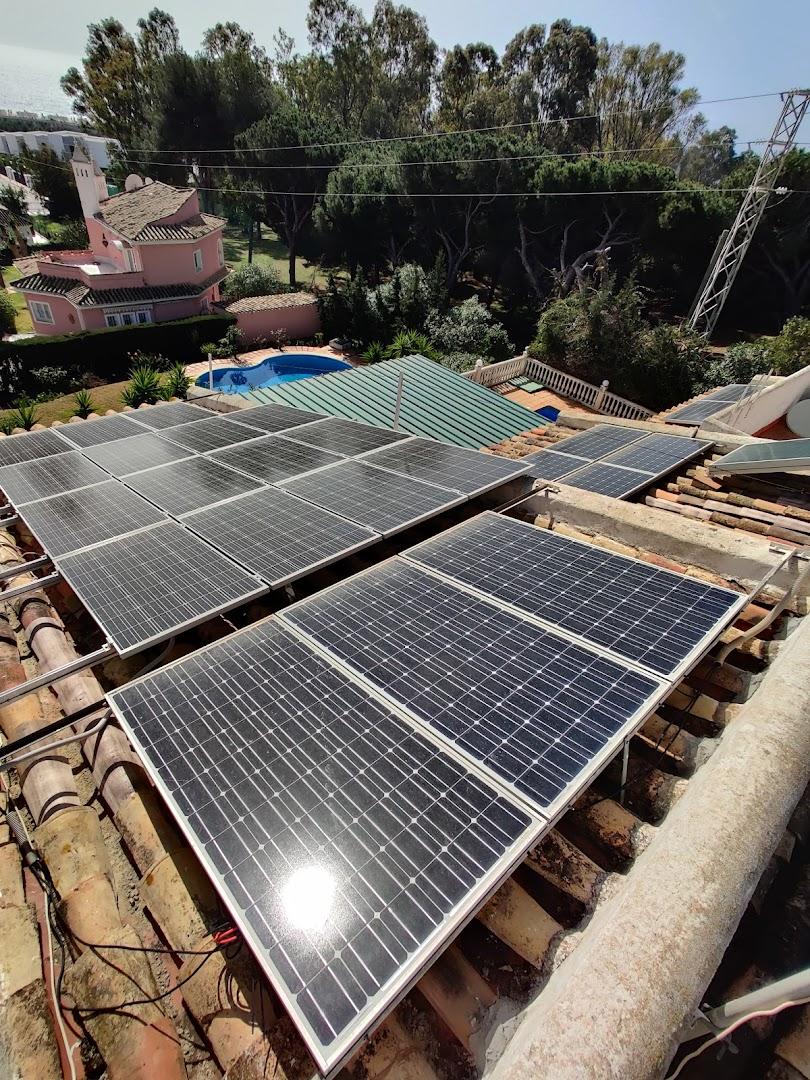 CityMasters - house maintenance. CONSTRACTION. Electrician and plumber service. Garden. Smart wifi. Secure cameras.