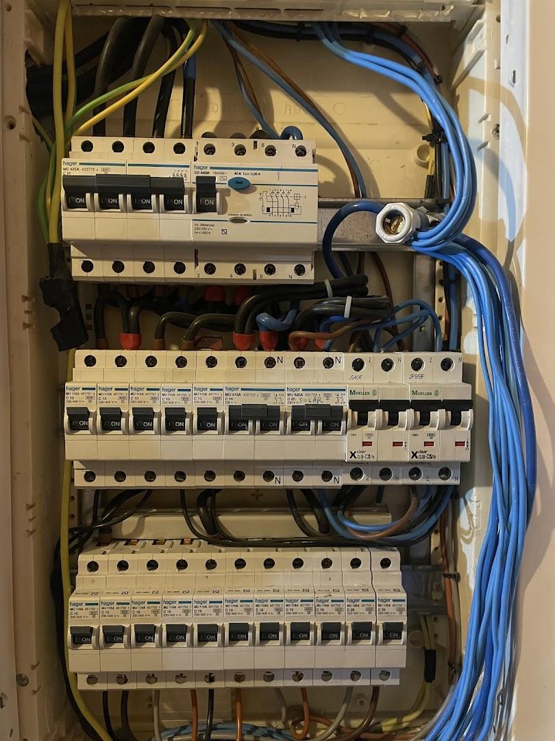 Audio Service Electricista Estepona