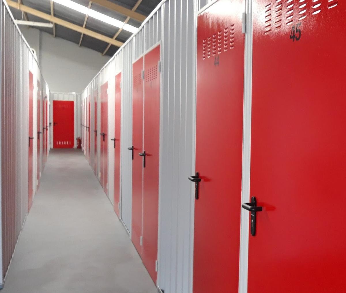 Storador SL - Self storage facility